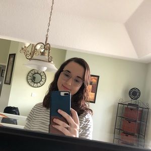 Meet your Posher, Faith